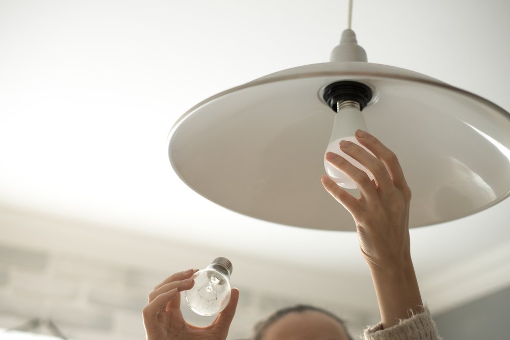 chandelier light bulbs